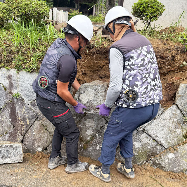 石垣工事作業風景